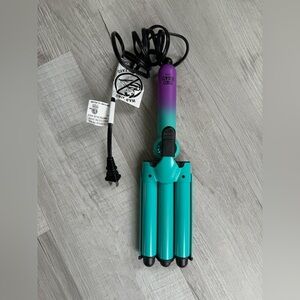 TIGI bed head wave affair 3 jumbo hair waver